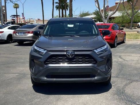 Used 2025 Toyota RAV4 LE AWD/4WD image 3
