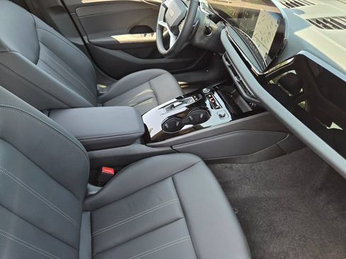 Certified 2025 Audi A5 2.0T Premium w/ Convenience Package AWD/4WD image 18