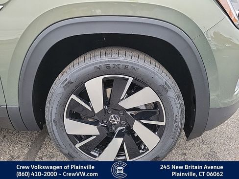 New 2026 Volkswagen Atlas Cross Sport SE image 19