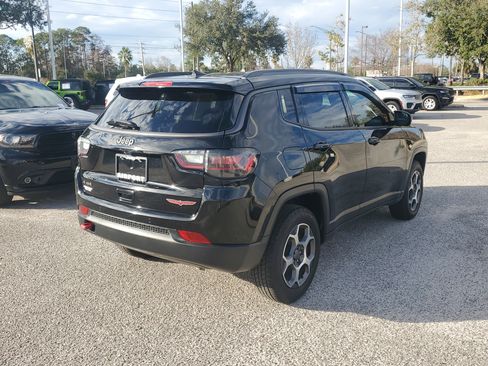 Used 2022 Jeep Compass Trailhawk w/ Trailhawk Elite Group image 5