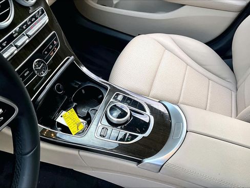 Used 2021 Mercedes-Benz C 300 Sedan image 17