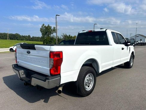 Used 2022 Ford F250 XL w/ Power Equipment Group RWD image 3