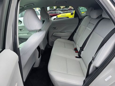 Used 2024 Hyundai Kona SEL FWD image 14