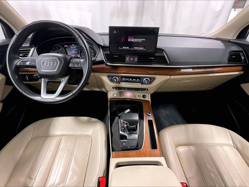 Used 2023 Audi Q5 2.0T Premium w/ Convenience Package image 21