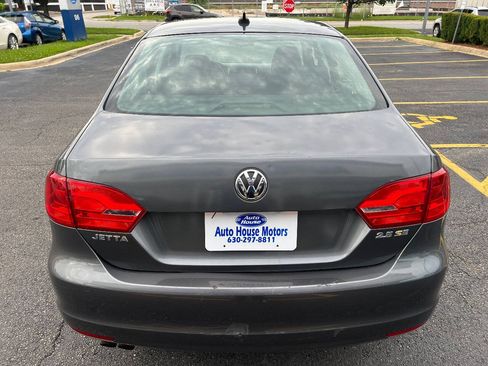 Used 2012 Volkswagen Jetta SE FWD image 14