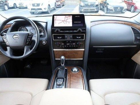 Used 2022 Nissan Armada SL AWD/4WD image 27