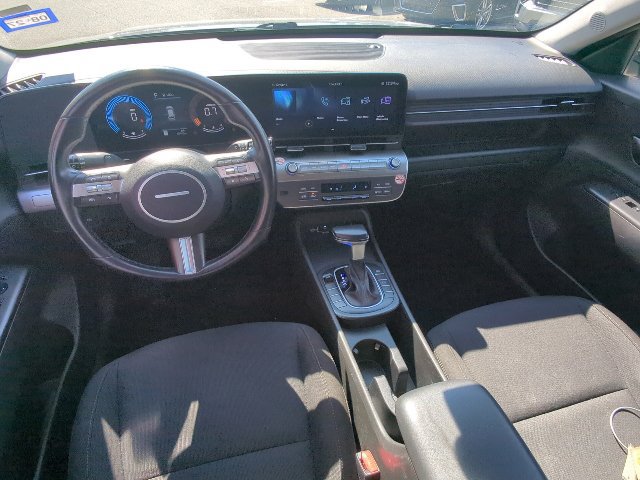 Used 2025 Hyundai Kona SEL FWD image 15