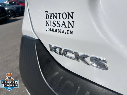 Used 2019 Nissan Kicks SR w/ SR Premium Package FWD image 40