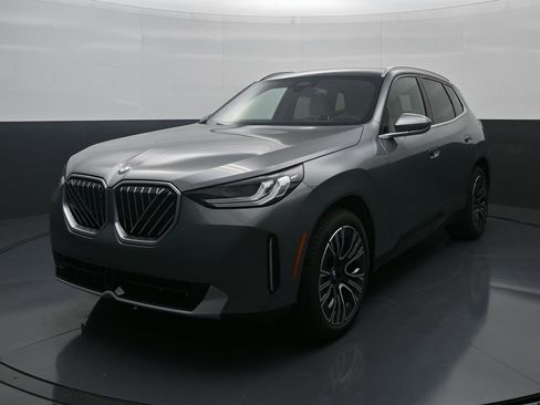 New 2026 BMW X3 xDrive30 w/ Premium Package AWD/4WD image 1