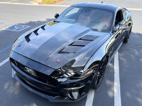 Used 2021 Ford Mustang GT Premium w/ Equipment Group 401A RWD image 31