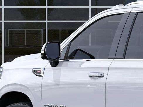 New 2026 GMC Yukon XL Elevation image 12