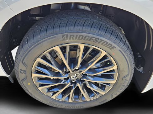 New 2026 INFINITI QX80 Autograph w/ Premium Cargo Package image 84