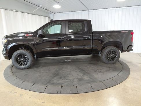 New 2026 Chevrolet Silverado 1500 Custom Trail Boss image 2