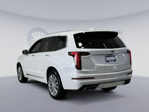 Used 2024 Cadillac XT6 Premium Luxury w/ Technology Package image 14