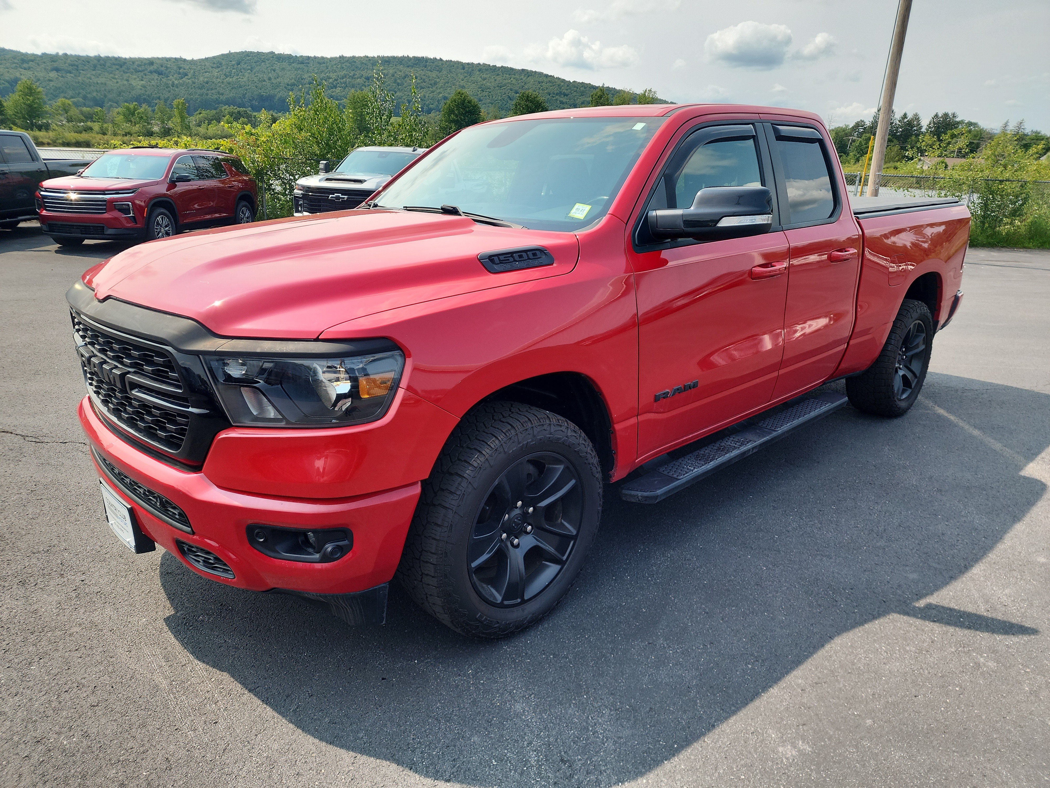 Used 2022 RAM 1500 Big Horn AWD/4WD image 4
