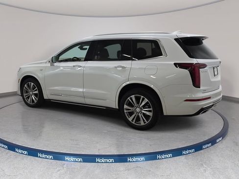 Certified 2025 Cadillac XT6 Premium Luxury w/ Platinum Package AWD/4WD image 7