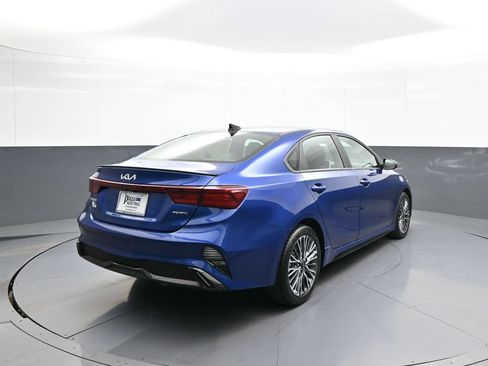 Certified 2024 Kia Forte GT-Line FWD image 6