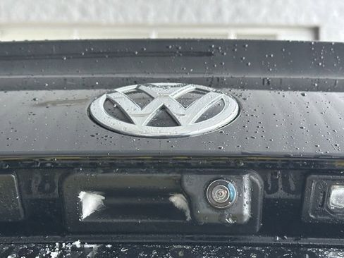 Certified 2020 Volkswagen Jetta R-Line w/ R-Line Cold Weather Package image 16