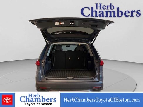 Used 2026 Toyota Grand Highlander AWD Hybrid image 4