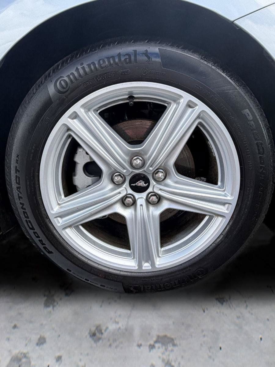 Used 2026 Ford Mustang Premium RWD image 16