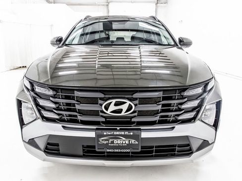 Used 2025 Hyundai Tucson SEL FWD image 11