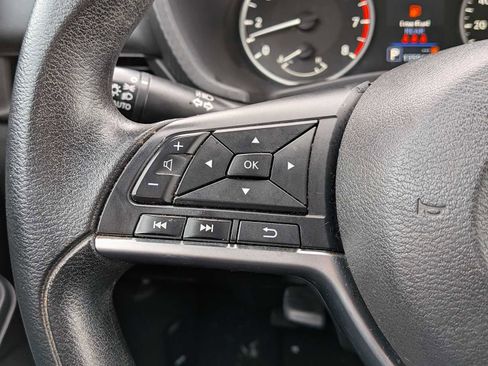 Used 2022 Nissan Sentra S image 21