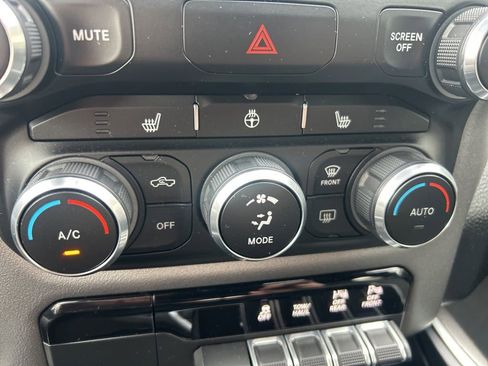 Used 2020 RAM 1500 Big Horn AWD/4WD image 28
