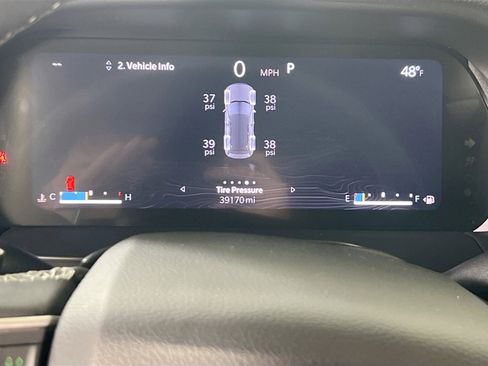 Used 2023 Jeep Grand Cherokee Altitude image 12