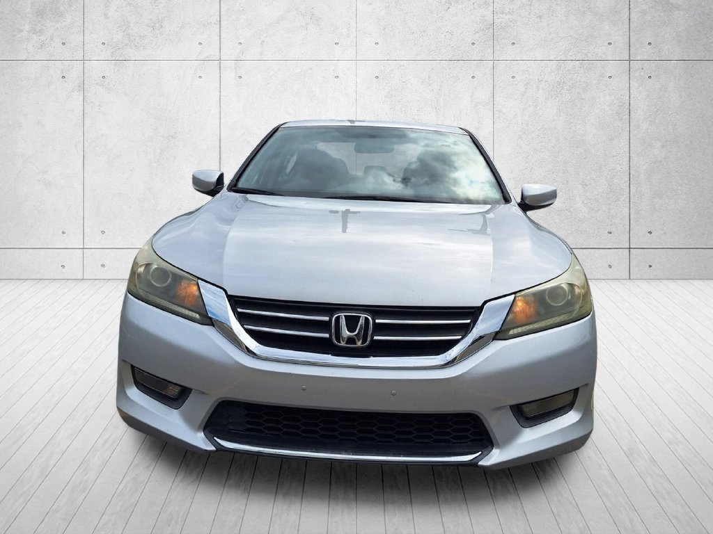 Used 2015 Honda Accord Sport image 2