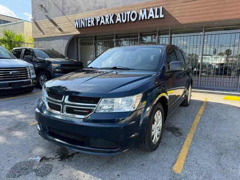 Used 2015 Dodge Journey American Value Package w/ Flexible Seating Group FWD image 1