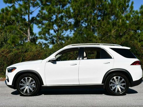 Used 2024 Mercedes-Benz GLE 450 4MATIC image 26