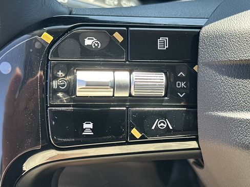 New 2026 Kia Sorento LX FWD image 23