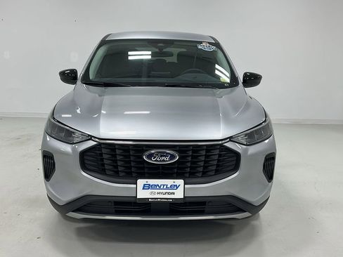 Used 2023 Ford Escape Active image 9
