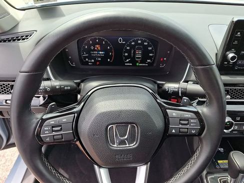 Used 2023 Honda Civic Touring image 21