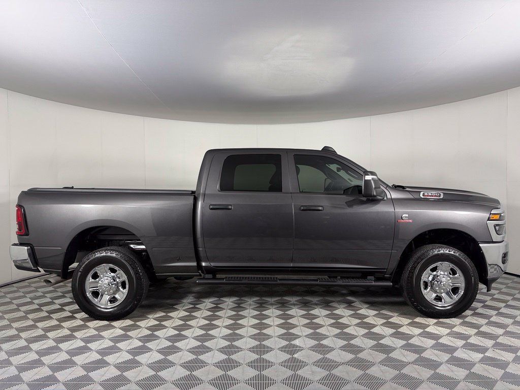 Used 2025 RAM 2500 Tradesman AWD/4WD image 10