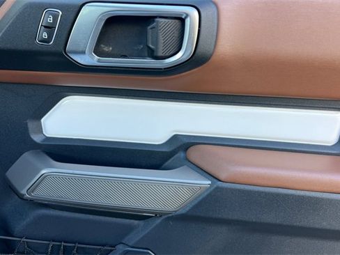 Used 2021 Ford Bronco Outer Banks image 19