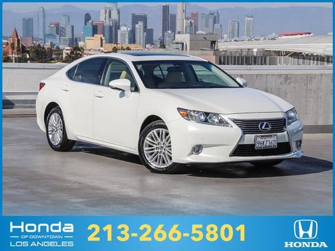 Used 2013 Lexus ES 350 w/ Premium Pkg FWD image 1