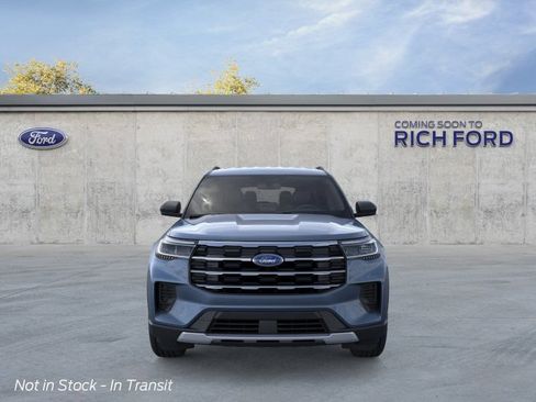 New 2026 Ford Explorer Active RWD image 6