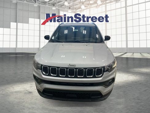 New 2026 Jeep Compass Latitude AWD/4WD image 8