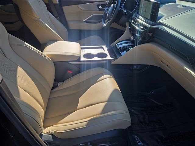 Certified 2025 Acura MDX w/ Technology Package FWD image 22