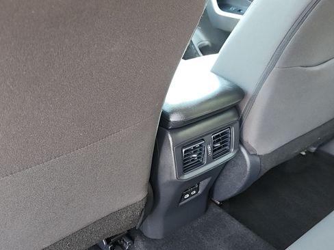 Certified 2025 Toyota RAV4 XLE AWD/4WD image 24