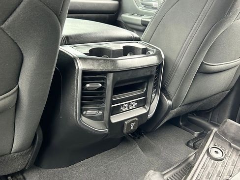 Used 2019 RAM 1500 Big Horn AWD/4WD image 36