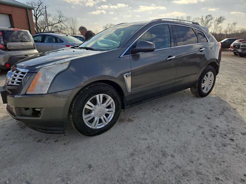 Used 2014 Cadillac SRX Luxury image 4