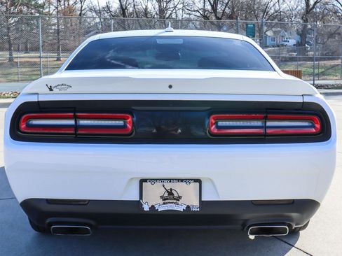 Used 2018 Dodge Challenger R/T w/ Sound Group image 18