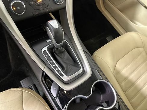 Used 2015 Ford Fusion SE w/ Equipment Group 202A image 20