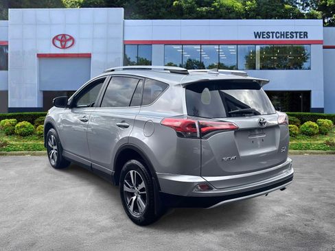 Used 2016 Toyota RAV4 XLE image 5