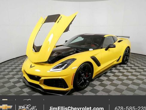 Certified 2019 Chevrolet Corvette ZR1 RWD image 30