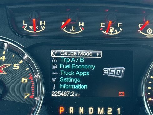 Used 2014 Ford F150 FX4 w/ Equipment Group 402A Luxury image 18