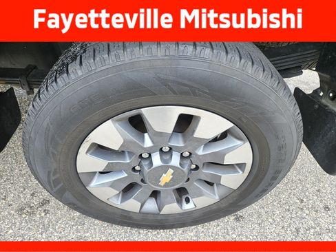 Used 2023 Chevrolet Silverado 2500 Custom w/ Custom Value Package AWD/4WD image 14