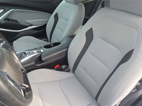Used 2024 Chevrolet Camaro LT image 21